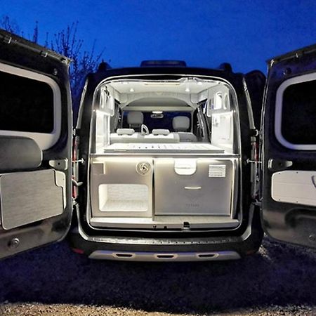 Smart Camper Hotel Hafnarfjordur Luaran gambar